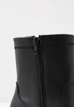 Bullboxer Bottines - Anthracite -Tamaris Boutique 005fb9fbe45b480fb75a6aae92669e78