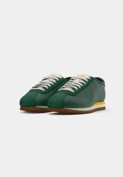 Nike Sportswear CORTEZ - Baskets Basses - Gorge Green/amarillo/sail/med Brown 13 Nike Sportswear CORTEZ - Baskets Basses - Gorge Green/amarillo/sail/med Brown -Tamaris Boutique 0c70eccc311f422698c96447a5d44556