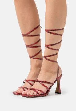 NA-KD Strappy Funnel - Sandales À Talons Hauts - Red