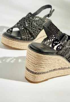 Next Forever Comfort® Macrame Standard - Sandales Compensées - Black 10 Next Forever Comfort® Macrame Standard - Sandales Compensées - Black -Tamaris Boutique 1c6b8c5de3334ba9bafcc2ca07e967c3