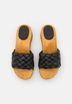 Sanita Vola Sport Flex - Sabots - Black -Tamaris Boutique 1fbec2da0f3a4ca3864be3b7eb5a86e7