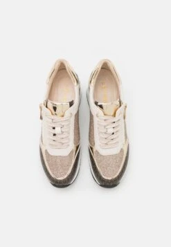 Marco Tozzi Baskets Basses - Cream -Tamaris Boutique 258587afd06e43c29d3105255aa05ddd