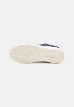 Lacoste Baseshot - Baskets Basses - Navy/Off White 10 Lacoste Baseshot - Baskets Basses - Navy/Off White -Tamaris Boutique 25bf5e98585a4d468b40fc787c9dfa98