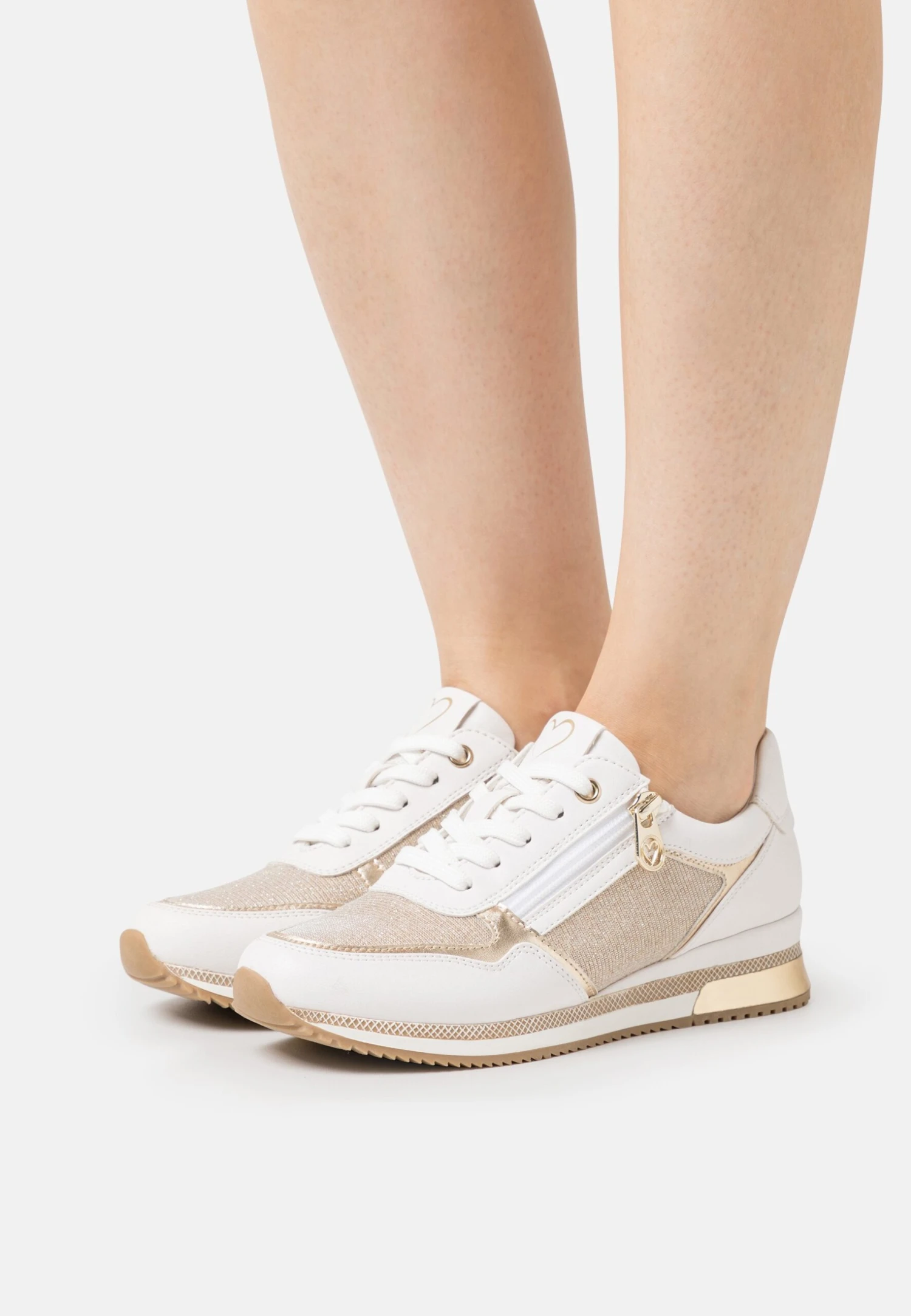 Marco Tozzi Baskets Basses - White/Gold 1 Marco Tozzi Baskets Basses - White/Gold