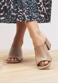 Next Forever Comfort Block Heel Standard - Mules À Talons - Taupe Brown