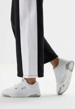 British Knights Vendon - Baskets Basses - White Lt/Grey