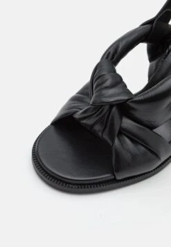 See By Chloé Spencer - Sandales À Talons Hauts - Black 11 See By Chloé Spencer - Sandales À Talons Hauts - Black -Tamaris Boutique 37e9097bb9ce4e27855a859343830be5