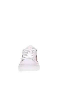 Guess Baskets Basses - Bianco -Tamaris Boutique 3b83ce4de5e6424f95a6ca35da0589c2