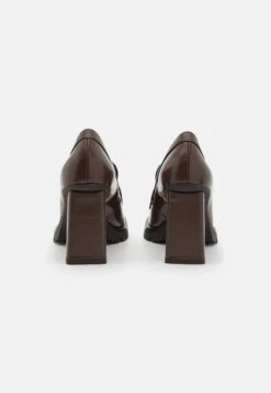 MARC CAIN Escarpins À Talons Hauts - Dark Wood 8 MARC CAIN Escarpins À Talons Hauts - Dark Wood -Tamaris Boutique 444c883976b74cc392db622e592eb327