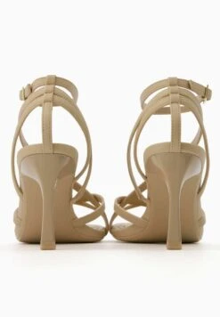 BERSHKA With Ankle Strap - Strappy - Sandales - Sand -Tamaris Boutique 4b1f1e75ad5942c5b9998804be5e2d67