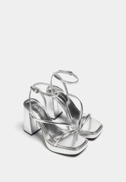 PULL & BEAR Sandales À Plateforme - Silver Coloured -Tamaris Boutique 507ddeec742649e681497b143627f55e