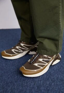 XT PATHWAY 2 UNISEX - Baskets Basses - Castlerock/black/asphalt -Tamaris Boutique 5930217ecd854b98bc801bd0fd5be113