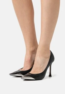 N°21 Escarpins À Talons Hauts - Black