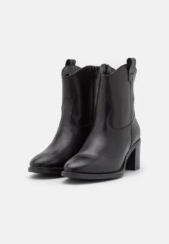 Tamaris Santiags - Black -Tamaris Boutique 7270a227a2f640ae998c7b0e517aece7