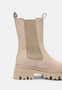 Tamaris Bottes À Plateau - Antelope 15 Tamaris Bottes À Plateau - Antelope -Tamaris Boutique 8b166af5f1174df3b217e8988093d246