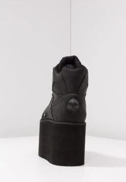 Buffalo Baskets Montantes - Black 12 Buffalo Baskets Montantes - Black -Tamaris Boutique 91903d5349264196abe012f5324ae4c0