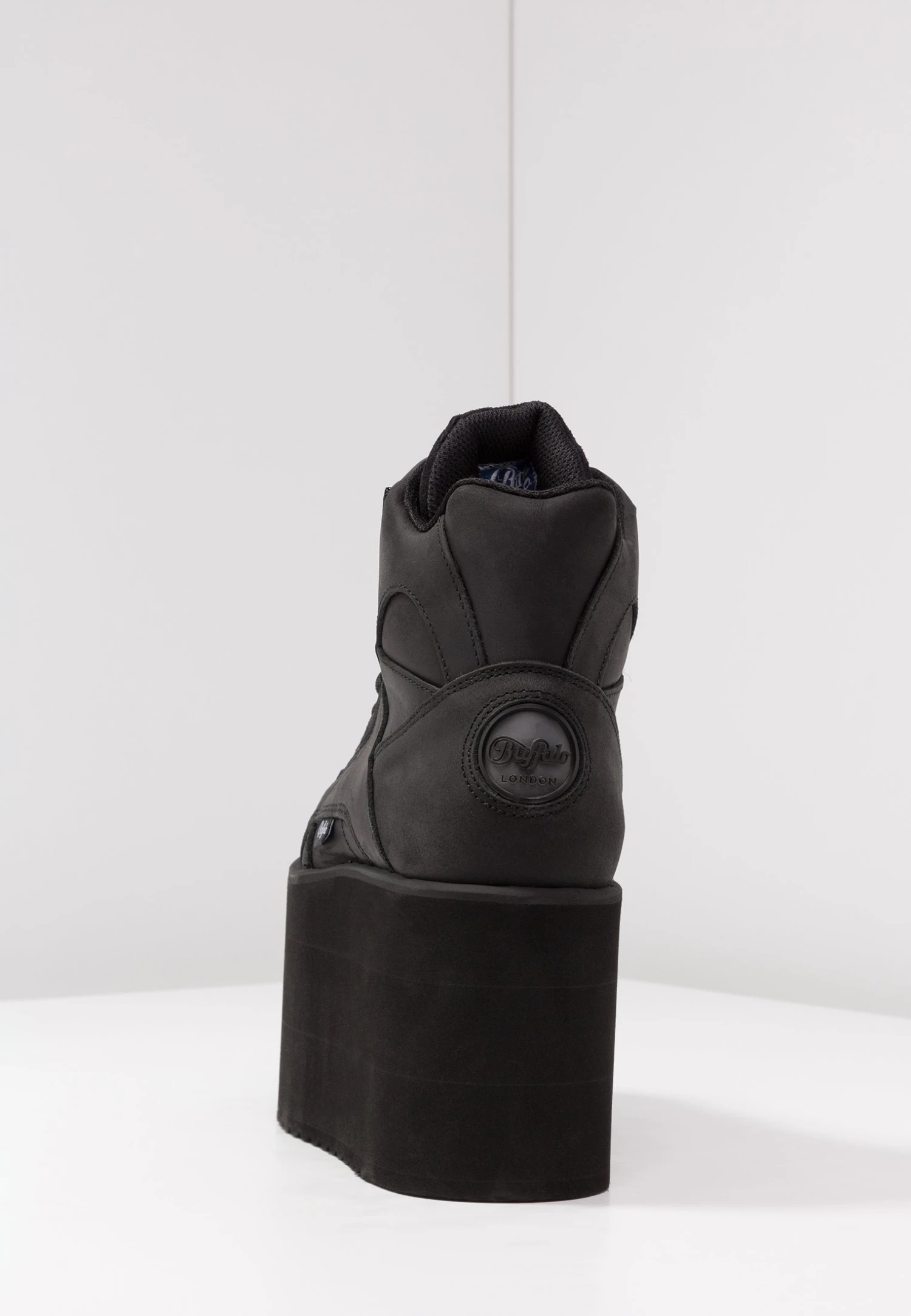 Buffalo Baskets Montantes - Black 6 Buffalo Baskets Montantes - Black – Image 6