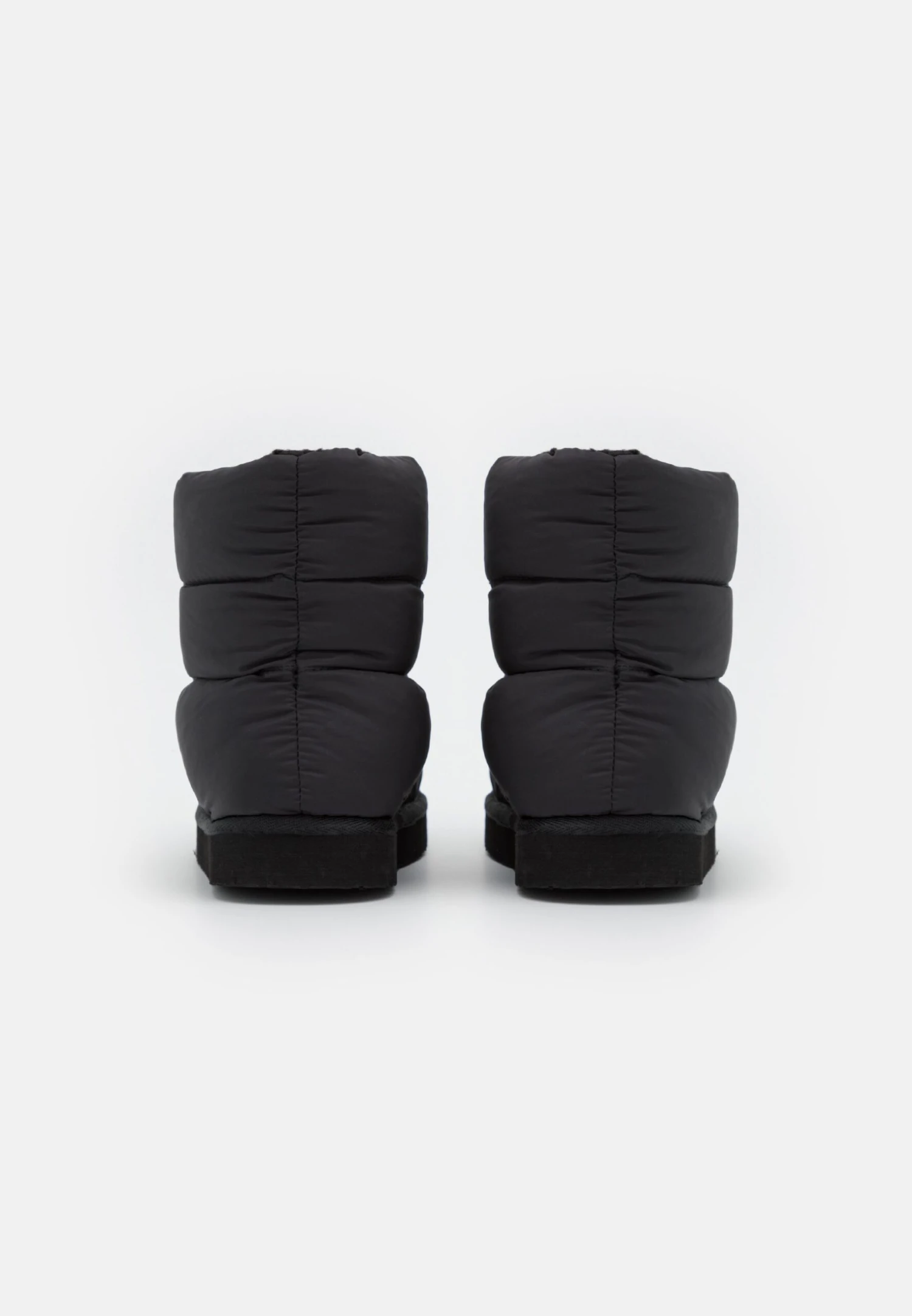 Monki Winterboots Vegan - Bottes De Neige - Black Dark 3 Monki Winterboots Vegan - Bottes De Neige - Black Dark – Image 3