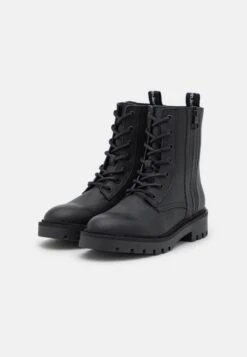 Calvin Klein Jeans Combat Laceup Boot Zip - Bottines À Lacets - Black 8 Calvin Klein Jeans Combat Laceup Boot Zip - Bottines À Lacets - Black -Tamaris Boutique a1cf5cdc88cd44cc8f6b274a7d3f6f91
