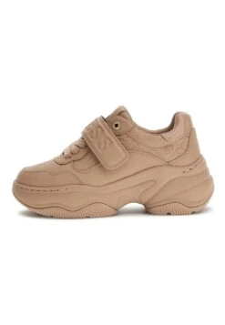 Guess RUNNER HELINN LOGO - Baskets Basses - Mehrfarbig/weiß 12 Guess RUNNER HELINN LOGO - Baskets Basses - Mehrfarbig/weiß -Tamaris Boutique a2b97bca6919411fa4d2c09d91004f36