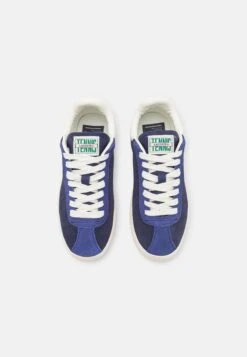 Lacoste Baseshot - Baskets Basses - Navy/Off White 11 Lacoste Baseshot - Baskets Basses - Navy/Off White -Tamaris Boutique ad6b9ae8d50a4fb292b247010a6d4de6
