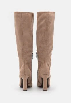 Tamaris Bottes - Taupe 9 Tamaris Bottes - Taupe -Tamaris Boutique ae133fab2be143b294b12ba8748d75e7