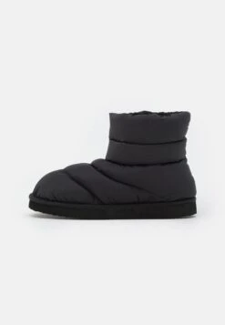 Monki Winterboots Vegan - Bottes De Neige - Black Dark