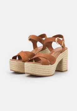 Tamaris Sandales À Talons Hauts - Cognac 8 Tamaris Sandales À Talons Hauts - Cognac -Tamaris Boutique c6b91bf3516147a3ae8c1af95bc9115c