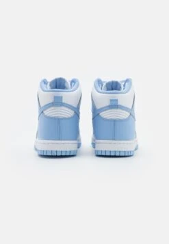 Nike Sportswear Dunk - Baskets Montantes - White/Aluminum 9 Nike Sportswear Dunk - Baskets Montantes - White/Aluminum -Tamaris Boutique dc4ac265e8e54c76a4a1eb8cce7c8f53