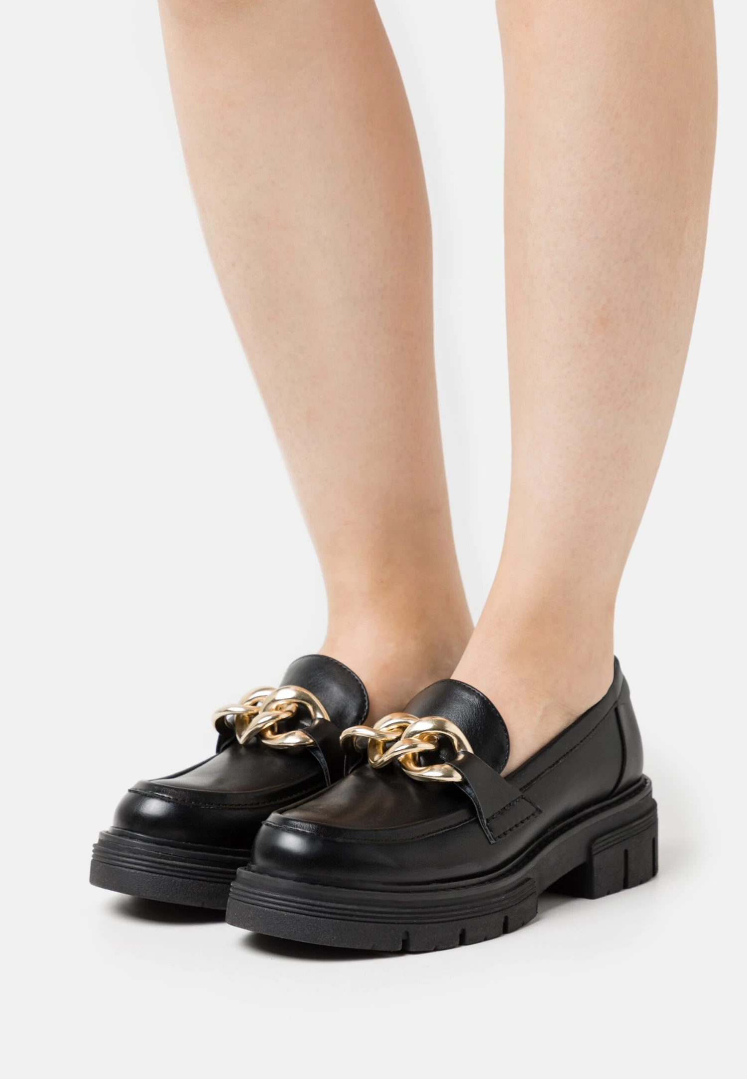 Marco Tozzi Mocassins - Black/Gold 1 Marco Tozzi Mocassins - Black/Gold