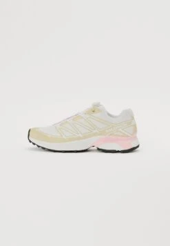 XT PATHWAY 2 UNISEX - Baskets Basses - Castlerock/black/asphalt -Tamaris Boutique e6bba4bdce6d40039dd8b072f6f34f67