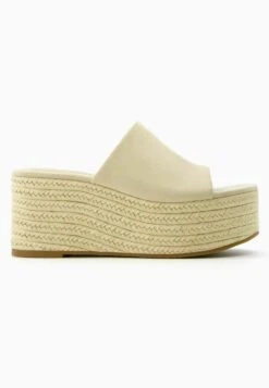 BERSHKA Mules À Talons - Beige -Tamaris Boutique f2409ccf30f143b6a95a5dafba01f96e